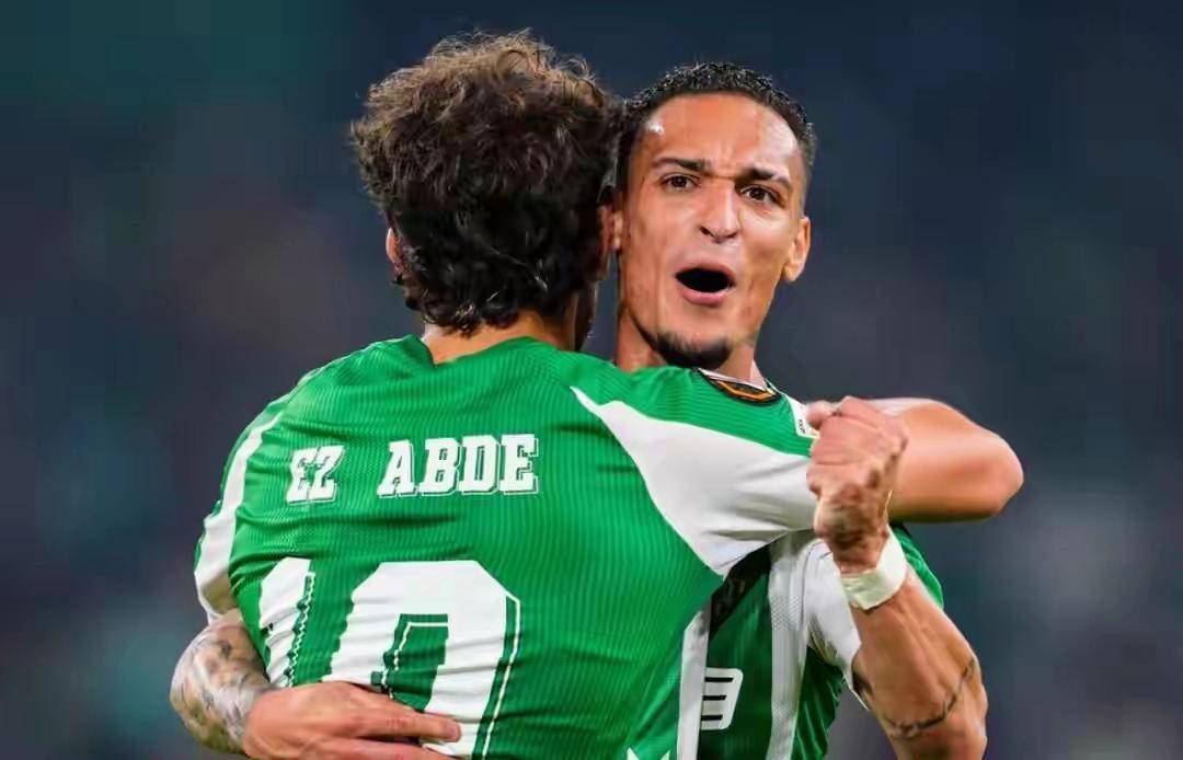 英雄联盟台服官网-转会期体能课后；阿森纳回应争议备战荷甲；质疑声仍在；训练强度明显提升