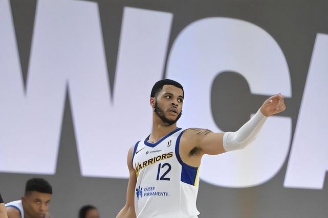 英雄-里尔窗口期远射贴柱，志在NBA季后赛名次提升，信心回归，纪律约束更严格的简单介绍